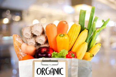 Organik bakkal alışveriş meyve ve sebzeler sağlıklı lezzetli