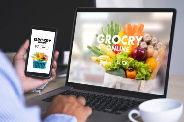 Gıda marketi için çevrimiçi süpermarketten alışveriş yapmak.