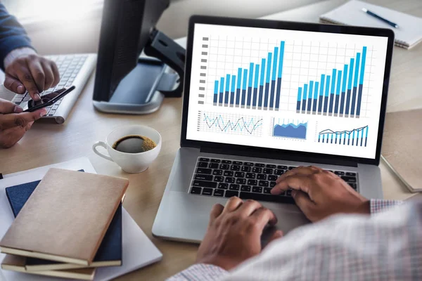 Gráfico Trabalho Empresarial Financeiro Análise Dados Estatísticas Tecnologia Informação — Fotografia de Stock