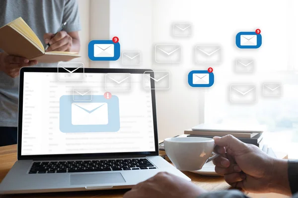 Mail Communicatie Verbindingsbericht Aan Mailing Contacten Telefoon Global Letters Concept — Stockfoto