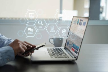 Dijital pazarlama medya arama motoru Seo başlangıç projesi