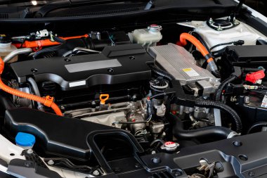 Yeni araba motor araba motor bölümü ayrıntı kadar kapatın