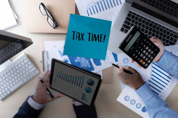 Tijd Voor Belastingen Planning Financiële Boekhouding Belastingen Zakenman Fiscale Economie — Stockfoto