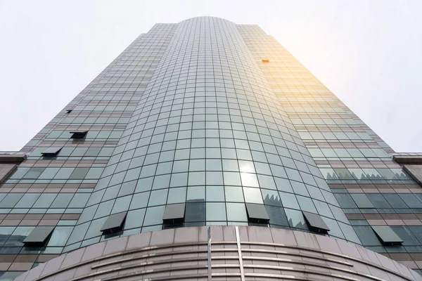 iş gökdelenler mimari kurumsal şehirde bina binalar görünümü.