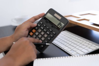 dostum kullanım hesaplama yapmak maliyeti Office hakkında hesaplamak Not ile yakın