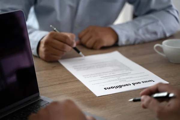 Nutzungsbedingungen bestätigen Bedingungen Disclaimer Bedingungen für Politik servi — Stockfoto