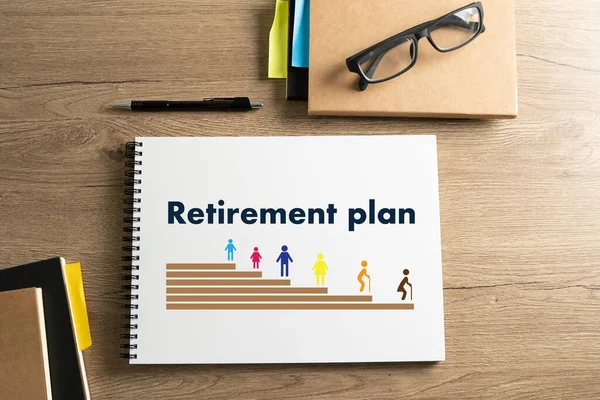 Arbeit Und Ruhestand Beschriftung Mit Pfeilen Pensionierungszeit Zum Rentenkonzept — Stockfoto