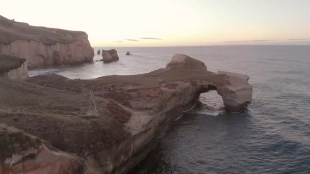 Чудовий Схід Сонця Пляжі Тунелю Отаго Данідін Нова Зеландія — стокове відео