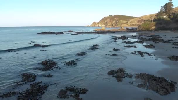 Aerial Shot Coastline Sulla Strada Nugget Point Nuova Zelanda Durante — Video Stock