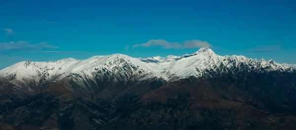 Paisaje Invernal Montaña Nevada Contra Cielo Azul Isla Sur Nueva — Foto de Stock
