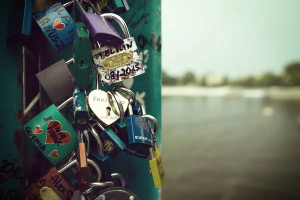 Padlocks on the love bridge in Wroclaw — Stock Photo, Image