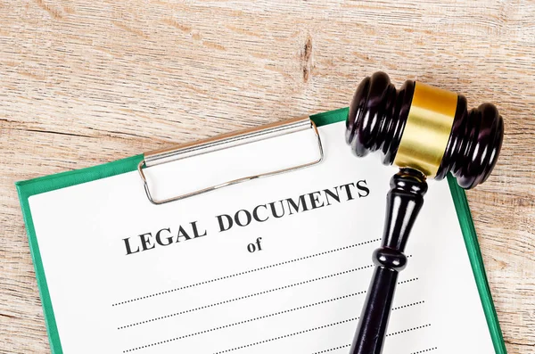 Legal document paper file with gavel. — Stock Photo, Image