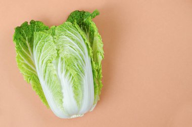 Taze Çin lahanası sebzesi.