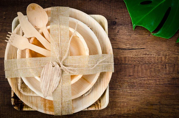 Keukengerei Gemaakt Van Gedroogde Betelnoot Blad Palm Natuurlijk Materiaal Het — Stockfoto