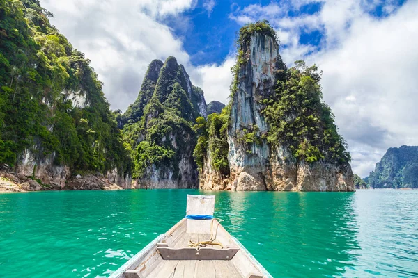 Tayland Geleneksel Uzun Kuyruklu Teknesi Ratchaprapha Barajı Veya Khao Sok — Stok fotoğraf