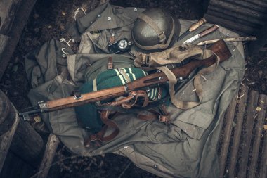 İkinci Dünya Savaşı sırasında Finlandiya ordusunun askerlerinin teçhizatı..