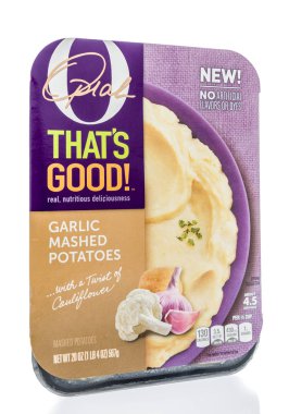 Winneconne - 8 Haziran 2018: bir paket Oprah Winfrey That's iyi sarımsak izole bir arka plan üzerinde patates püresi.