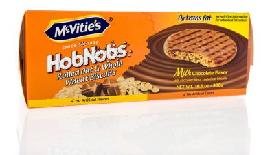 Mcvitie'nın Hobnobs izole bir arka plan üzerinde Winneconne, Wi - 25 Temmuz 2018 - bir paketi.
