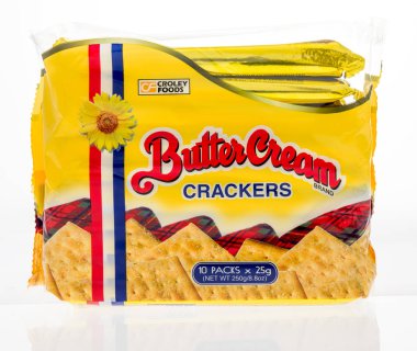 Winneconne, Wi - 7 Ekim 2018: Croley gıdaların bir paket tereyağı izole bir arka plan üzerinde kremalı kraker.
