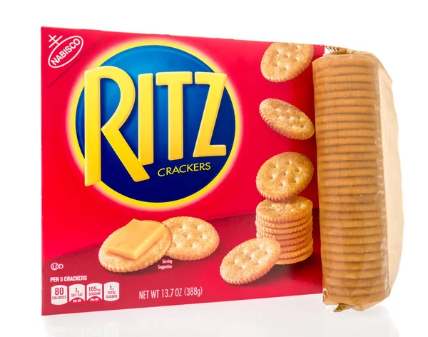 Winneconne November 2018 Box Ritz Crackers Tube Crackers Next Isolated — Stock Photo, Image