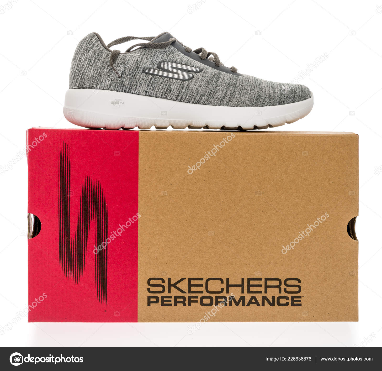 Skechers Shoebox Skechers Shoe Sitting 