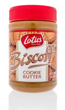 Winneconne, Wi - 30 Aralık 2018: Lotus Biscoff çerez Tereyağı izole bir arka plan üzerinde bir kavanoz.