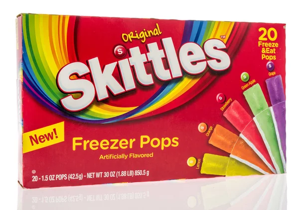 Winneconne Juni 2020 Ett Paket Med Skittles Frys Dyker Upp — Stockfoto