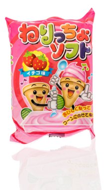 Winneconne, WI - 19 Temmuz 2020: Bir paket DIYU şeker nericcho yumuşak çilek