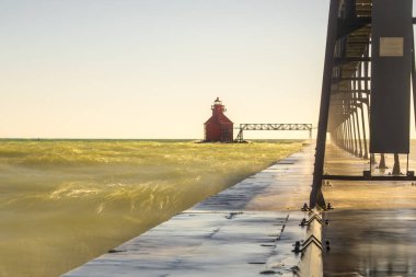 Sturgeon Bay Door County Wisconsin 'deki bir deniz fenerinin görüntüsü