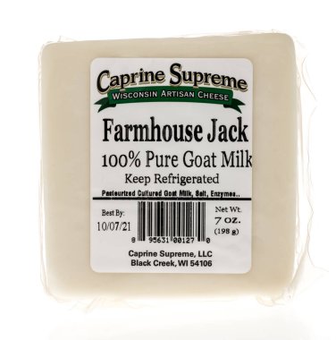 Winneconne, WI - 16 Ekim 2020: İzole edilmiş arka planda, Caprine Üstün Wisconsin Artisan keçi peyniri paketi.