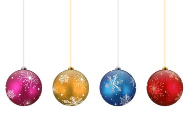 Beyaz arka plan üzerinde izole parlak Noel topları asılı kümesi. Vektör çizim.
