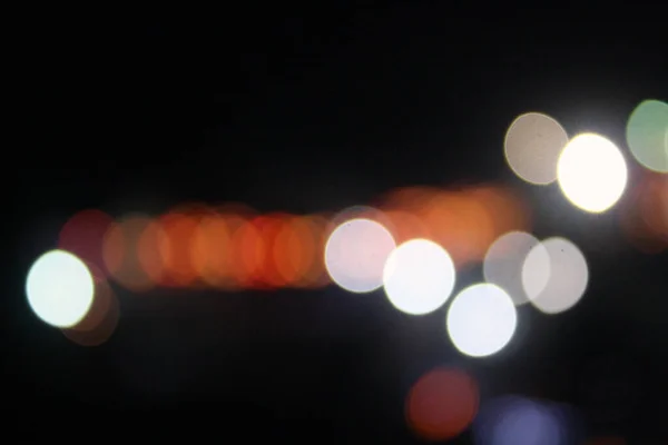 Gece lambaları. Bizim için günün koşuşturmasından dinlenme zamanı.