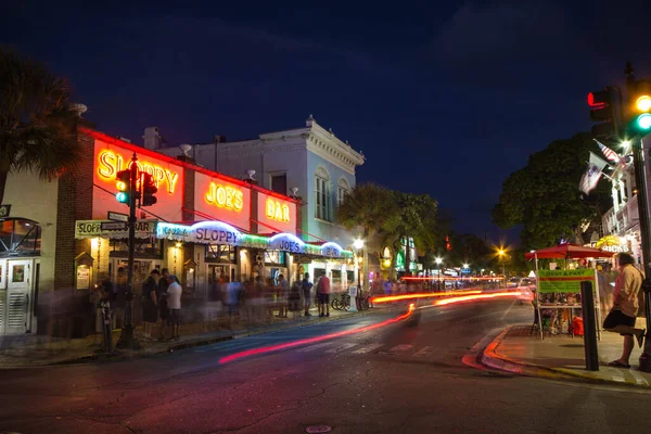 Night View City Street Town Hall Buildings Trees Background Sea — Fotografia de Stock