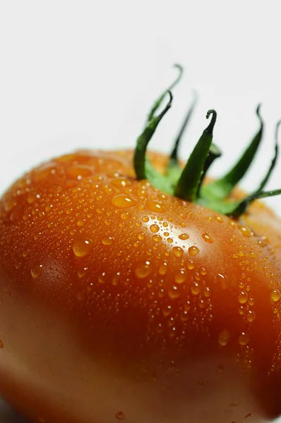 用水番茄滴眼液孤立在白色背景 — 图库照片