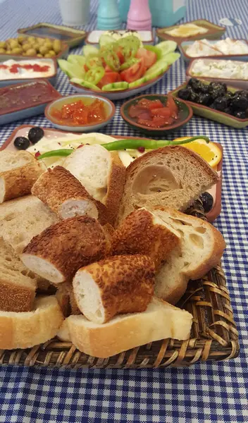 Traditionelles Türkisches Frühstück Tisch Mit Verschiedenen Gerichten — Stockfoto
