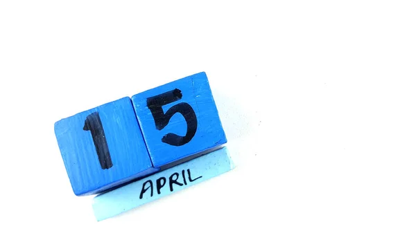 Μπλε Φύλλα Χαρτιού Απριλίου Ημερομηνία Που Απομονώνονται Λευκό Φόντο — Φωτογραφία Αρχείου