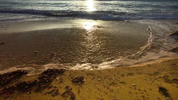 Pobřeží Něžné Vlny Čistý Písek — Stock fotografie