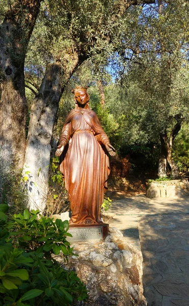 Statuto Della Vergine Maria Nel Giardino Della Casa Della Vergine — Foto Stock