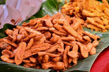 Pazarda muz derin yangın