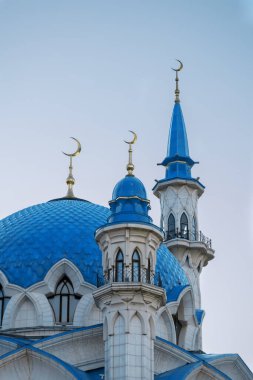Kazan, Rusya, 14 Eylül 2020. Gün batımında Kul Şerif camiinin bir parçası.