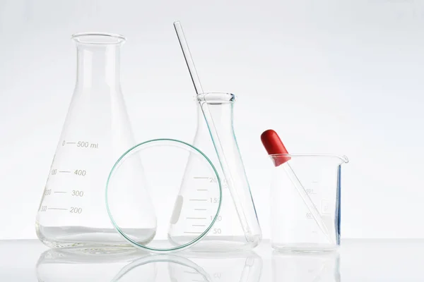 Instrumentos Vidro Laboratório Equipamento Vazio Para Laboratório Químico Realista — Fotografia de Stock