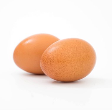 Beyaz üzerinde izole yumurtalar 