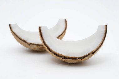 üzerinde beyaz izole hindistancevizi