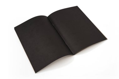 siyah açıldı boş kitap dikey broşür sayfası defter dergisi