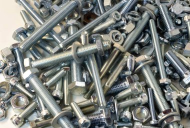 cıvata somun vidalar yıkıta