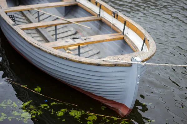 Wooden Boat Small Sea Water — Stock Photo, Image