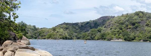 Πανόραμα Άποψη Του Γραφικού Buduruwagala Reseravior — Φωτογραφία Αρχείου