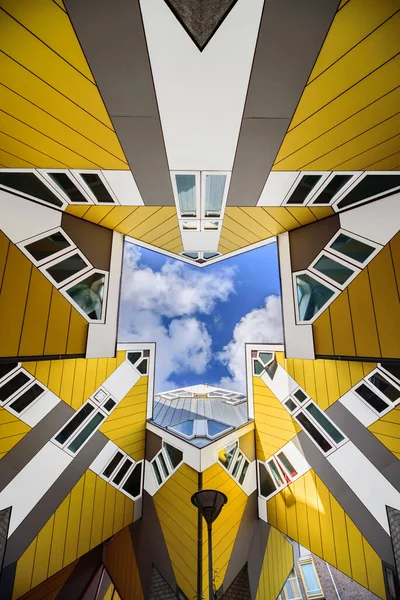 Rotterdam Niederlande 2016 Die Unmögliche Geometrie Der Kubushäuser Kubuswoningen Des — Stockfoto