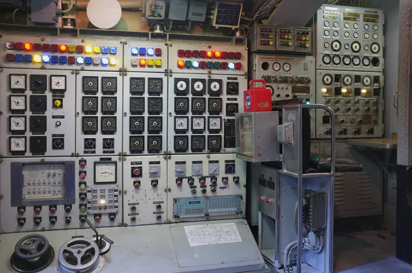 Genua Italië 2012 Controlepanelen Italiaanse Onderzeeër 506 Enrico Toti 1967 — Stockfoto