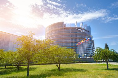 Strazburg, Fransa 'daki Avrupa parlamentosu binası